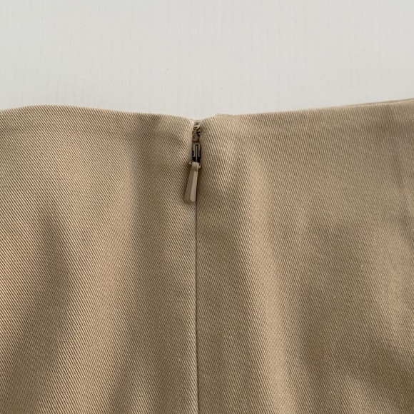 Geoffrey Beene Sport Stretch Skirt, Size 4 - Picture 7 of 12